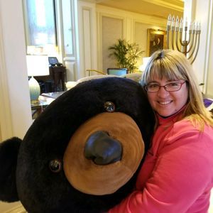 Meet your Posher, Nickie